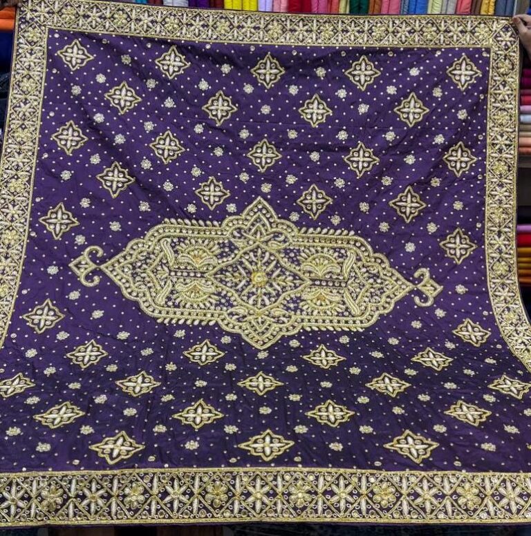 Read more about the article “Meet the Artisans Behind Every Rumala Sahib”